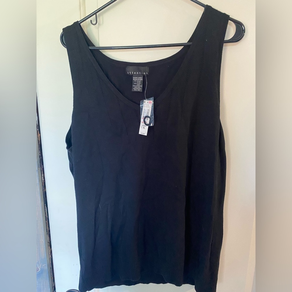 Brand New womens top